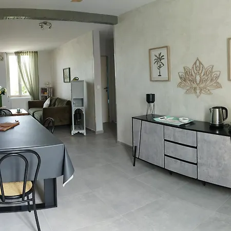 Hotel Le Petit Caboulot En Pleine Nature